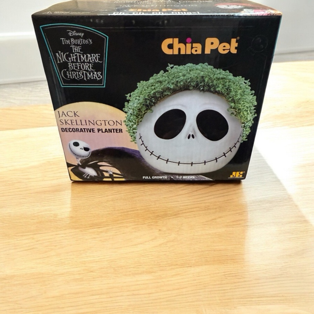 DISNEY NIGHTMARE BEFORE CHRISTMAS JACK SKELLINGTON CHIA PET DECORATIVE PLANTE